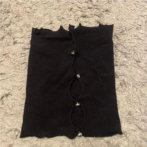 White Fox Black Skirt Set - Picture 4 of 5